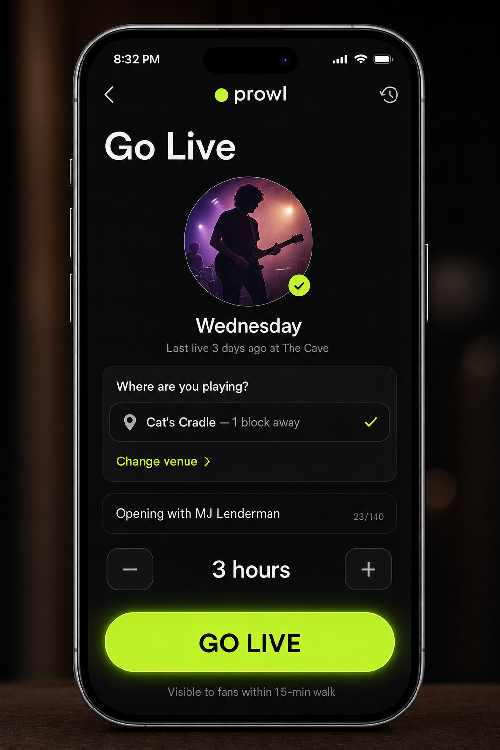 Prowl iPhone posting screen for going live at a venue